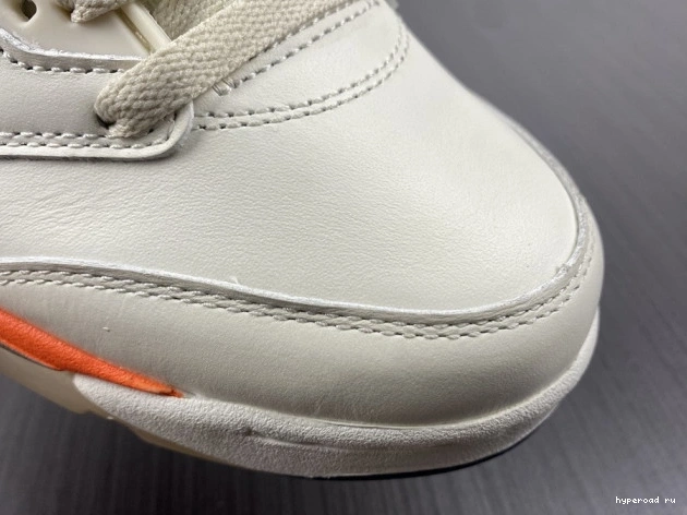 5 Total Orange DC1060-100 Retro Jordan 0802